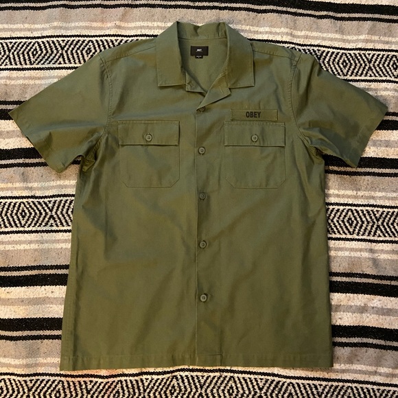 OBEY S/S BUTTON DOWN - Picture 1 of 3